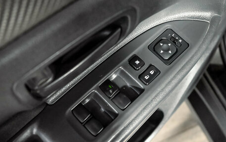 Mitsubishi Outlander III рестайлинг 3, 2014 год, 1 480 000 рублей, 13 фотография