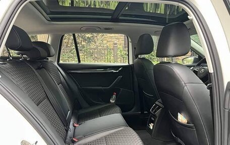 Skoda Octavia, 2020 год, 1 460 000 рублей, 8 фотография