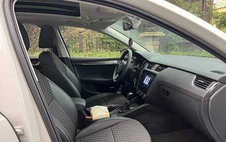 Skoda Octavia, 2020 год, 1 460 000 рублей, 3 фотография