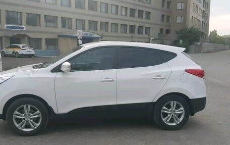 Hyundai ix35 I рестайлинг, 2013 год, 1 300 000 рублей, 5 фотография