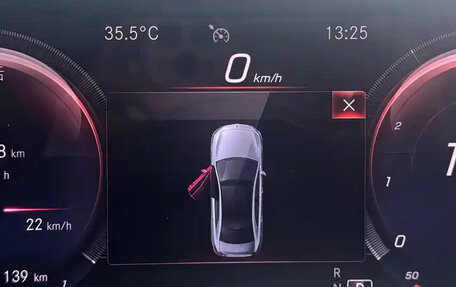 Mercedes-Benz A-Класс, 2022 год, 1 900 000 рублей, 10 фотография