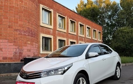 Toyota Corolla, 2013 год, 1 220 000 рублей, 2 фотография
