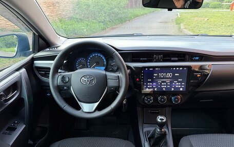 Toyota Corolla, 2013 год, 1 220 000 рублей, 18 фотография