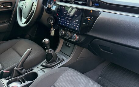 Toyota Corolla, 2013 год, 1 220 000 рублей, 23 фотография