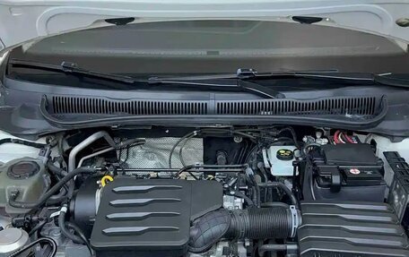 Volkswagen Polo, 2023 год, 1 450 000 рублей, 10 фотография