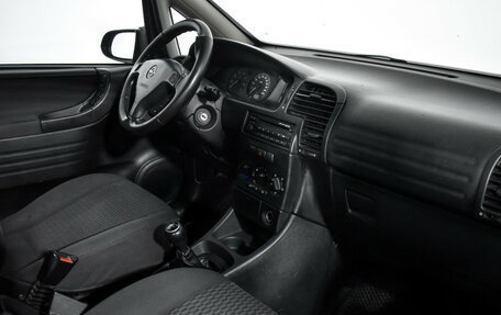 Opel Zafira A рестайлинг, 2004 год, 390 000 рублей, 10 фотография