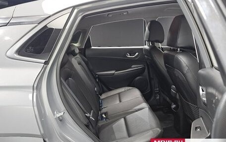 Hyundai Kona I, 2023 год, 1 590 000 рублей, 11 фотография