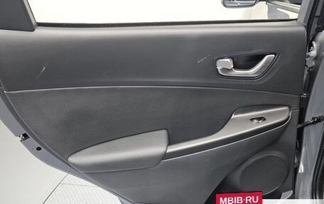 Hyundai Kona I, 2023 год, 1 590 000 рублей, 25 фотография