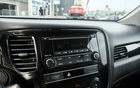 Mitsubishi Outlander III рестайлинг 3, 2019 год, 1 749 000 рублей, 9 фотография