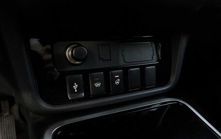 Mitsubishi Outlander III рестайлинг 3, 2019 год, 1 749 000 рублей, 11 фотография