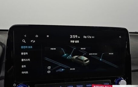 Hyundai Kona I, 2023 год, 1 590 000 рублей, 29 фотография