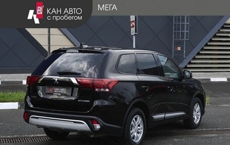 Mitsubishi Outlander III рестайлинг 3, 2019 год, 1 749 000 рублей, 2 фотография
