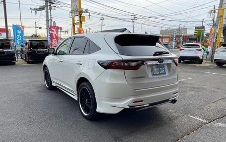 Toyota Harrier, 2018 год, 1 700 000 рублей, 5 фотография