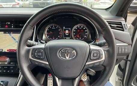 Toyota Harrier, 2018 год, 1 700 000 рублей, 11 фотография