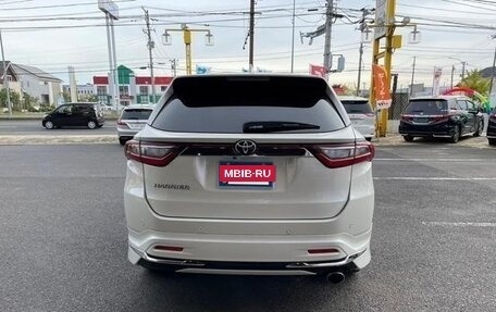 Toyota Harrier, 2018 год, 1 700 000 рублей, 6 фотография