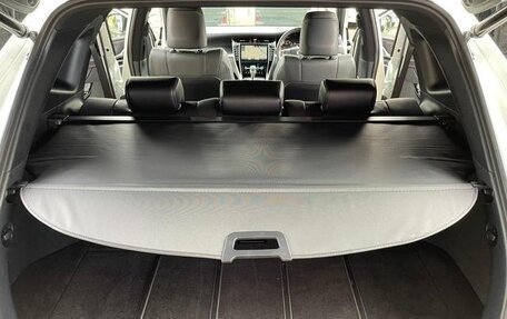 Toyota Harrier, 2018 год, 1 700 000 рублей, 15 фотография