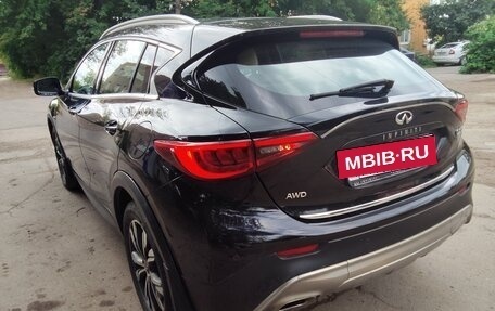 Infiniti QX30, 2017 год, 1 850 000 рублей, 12 фотография