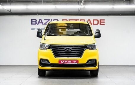 Hyundai Grand Starex Grand Starex I рестайлинг 2, 2018 год, 2 659 000 рублей, 3 фотография