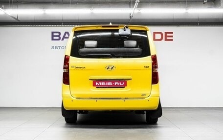Hyundai Grand Starex Grand Starex I рестайлинг 2, 2018 год, 2 659 000 рублей, 7 фотография