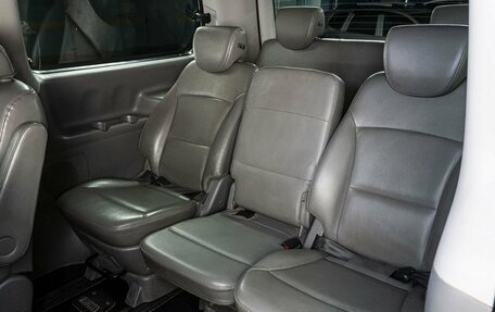 Hyundai Grand Starex Grand Starex I рестайлинг 2, 2018 год, 2 659 000 рублей, 16 фотография
