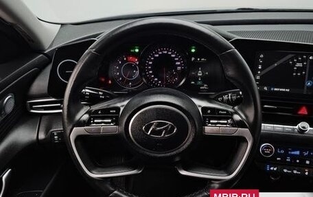 Hyundai Elantra, 2022 год, 1 450 000 рублей, 13 фотография