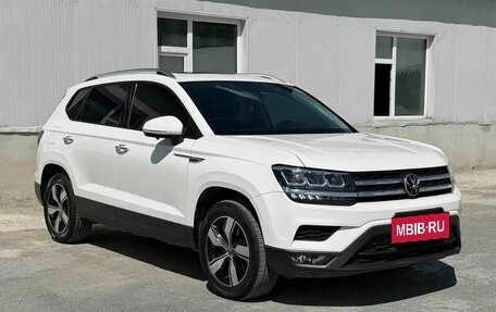 Volkswagen Tharu, 2022 год, 1 950 000 рублей, 2 фотография