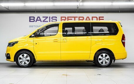 Hyundai Grand Starex Grand Starex I рестайлинг 2, 2020 год, 2 659 000 рублей, 9 фотография