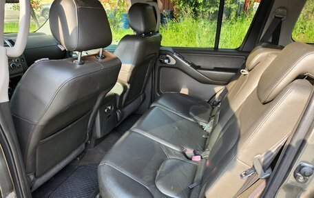 Nissan Pathfinder, 2005 год, 1 000 000 рублей, 15 фотография