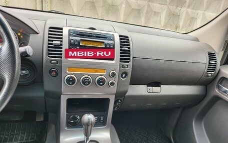 Nissan Pathfinder, 2005 год, 1 000 000 рублей, 12 фотография