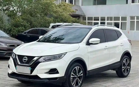 Nissan Qashqai, 2023 год, 1 650 000 рублей, 3 фотография