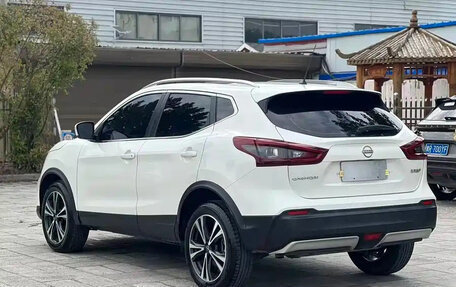 Nissan Qashqai, 2023 год, 1 650 000 рублей, 4 фотография