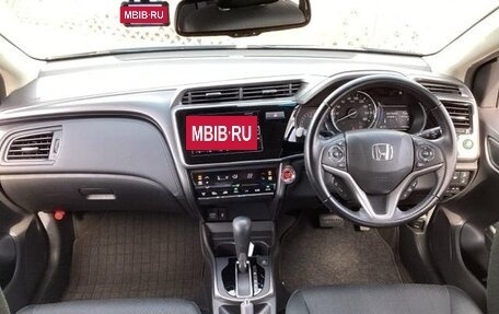 Honda Grace I, 2017 год, 875 000 рублей, 6 фотография