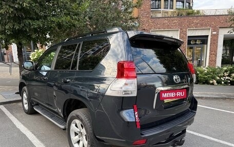 Toyota Land Cruiser Prado 150 рестайлинг 2, 2010 год, 2 585 000 рублей, 6 фотография