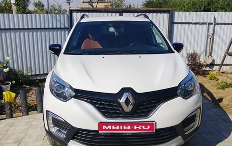 Renault Kaptur I рестайлинг, 2019 год, 1 580 000 рублей, 1 фотография