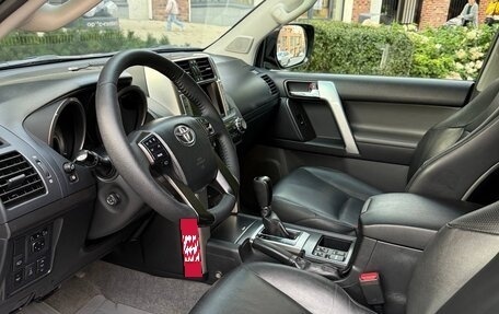 Toyota Land Cruiser Prado 150 рестайлинг 2, 2010 год, 2 585 000 рублей, 10 фотография