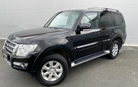 Mitsubishi Pajero IV, 2015 год, 2 474 000 рублей, 1 фотография