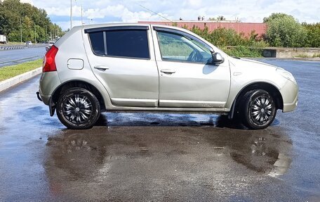 Renault Sandero I, 2010 год, 375 000 рублей, 2 фотография