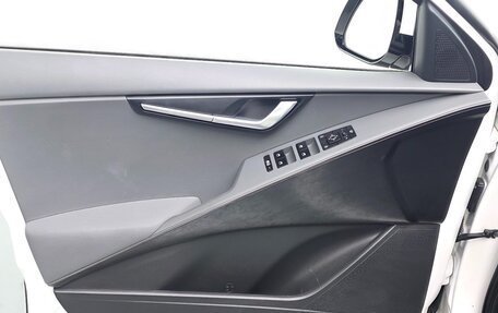 KIA Niro, 2023 год, 2 296 700 рублей, 29 фотография