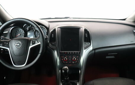 Opel Astra J, 2011 год, 550 000 рублей, 9 фотография