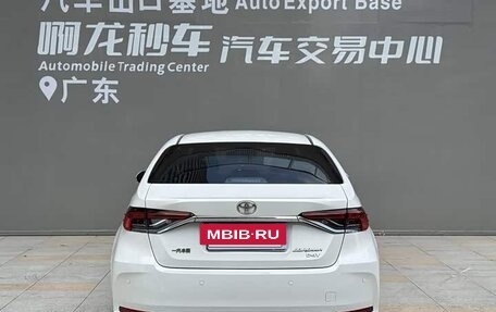 Toyota Corolla, 2022 год, 1 650 000 рублей, 5 фотография
