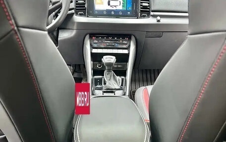 Skoda Karoq I, 2022 год, 1 630 000 рублей, 11 фотография
