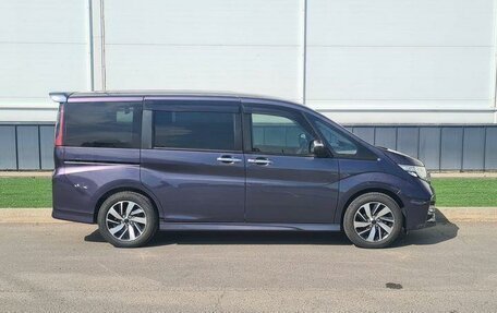 Honda Stepwgn IV, 2017 год, 1 680 000 рублей, 9 фотография