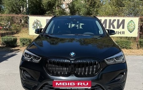 BMW X1, 2020 год, 2 950 000 рублей, 2 фотография