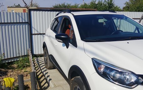 Renault Kaptur I рестайлинг, 2019 год, 1 580 000 рублей, 2 фотография