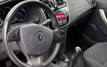 Renault Sandero II рестайлинг, 2016 год, 779 000 рублей, 6 фотография