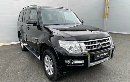 Mitsubishi Pajero IV, 2015 год, 2 474 000 рублей, 2 фотография