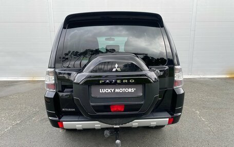 Mitsubishi Pajero IV, 2015 год, 2 474 000 рублей, 8 фотография