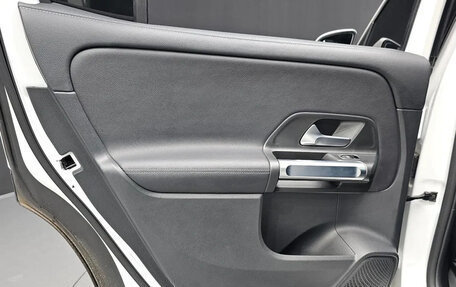 Mercedes-Benz GLA, 2022 год, 4 333 000 рублей, 13 фотография