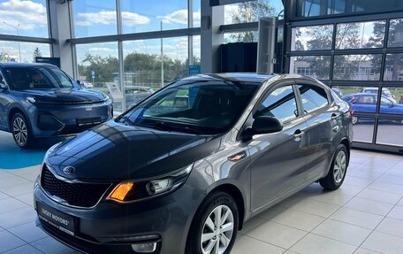 KIA Rio III рестайлинг, 2016 год, 995 000 рублей, 3 фотография