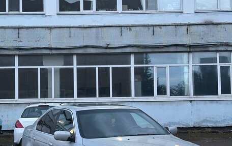 BMW 5 серия, 2002 год, 720 000 рублей, 1 фотография